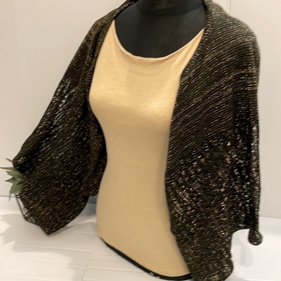 NWT Womens Black w/Metallic Threading Crop Evening Shrug open front Sweater S/M - Picture 15 of 16
